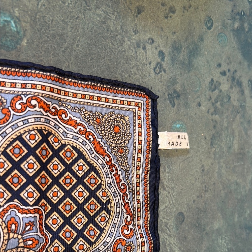 Vintage Paisley Silk Scarf - Picture 7 of 7